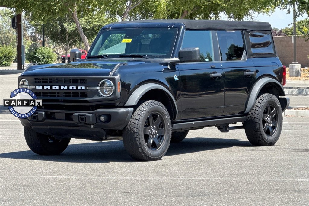 Used 2022 Ford Bronco Black Diamond image 13