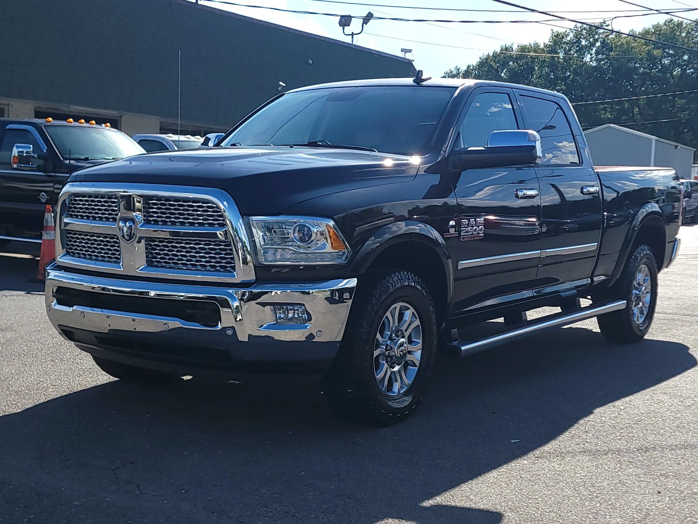 Used 2016 RAM 2500 Laramie RWD image 7