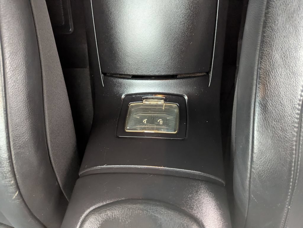 Used 2004 BMW Z4 3.0i RWD image 25