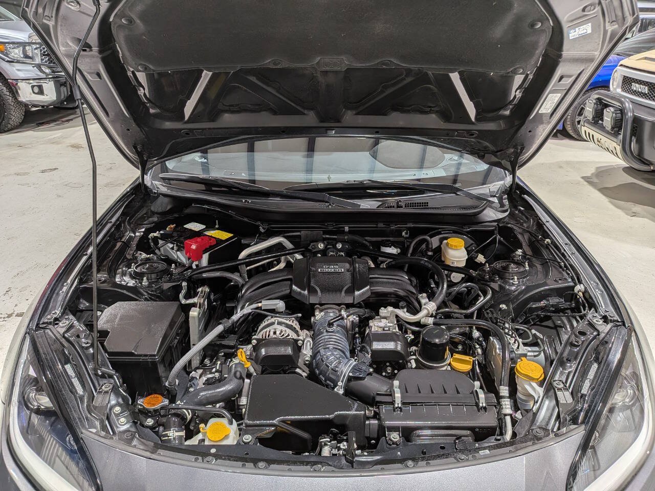 Used 2024 Toyota GR86 Premium RWD image 8