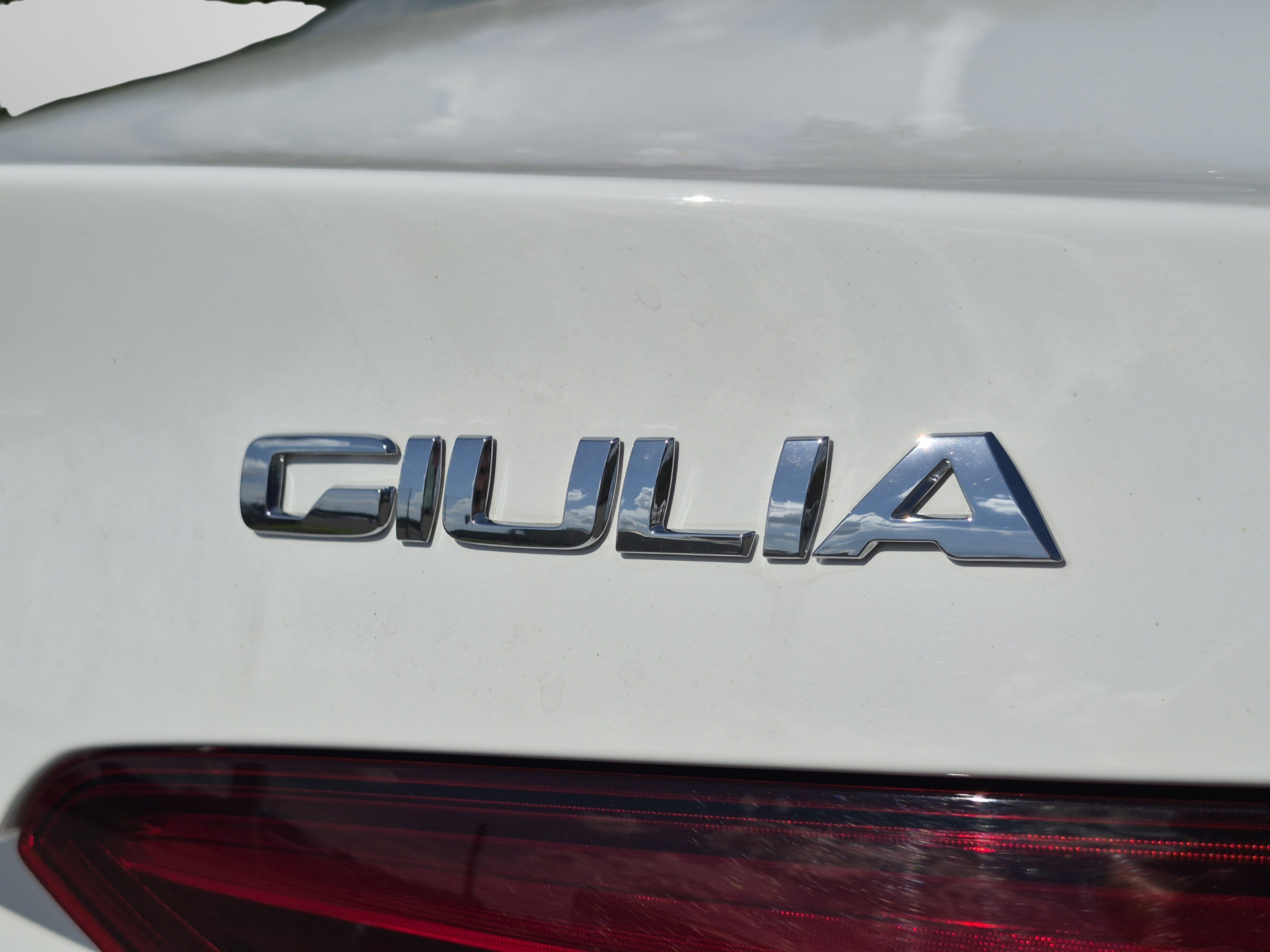 Used 2022 Alfa Romeo Giulia Veloce RWD image 62
