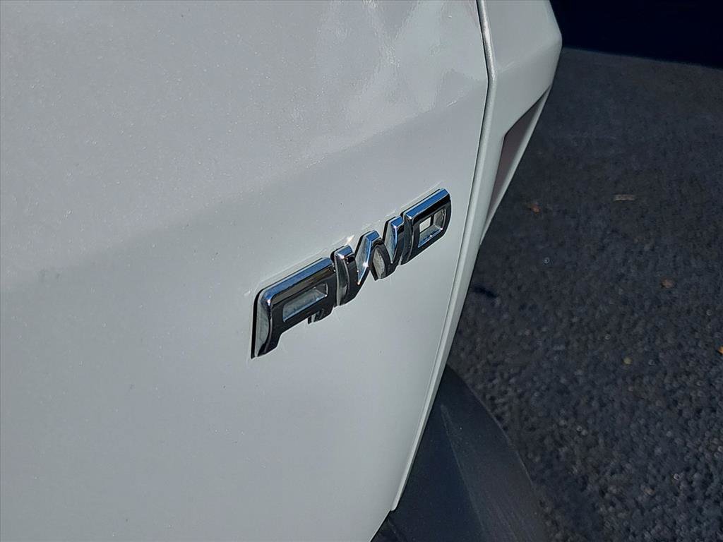 Used 2025 Ford Escape ST-Line AWD/4WD image 16