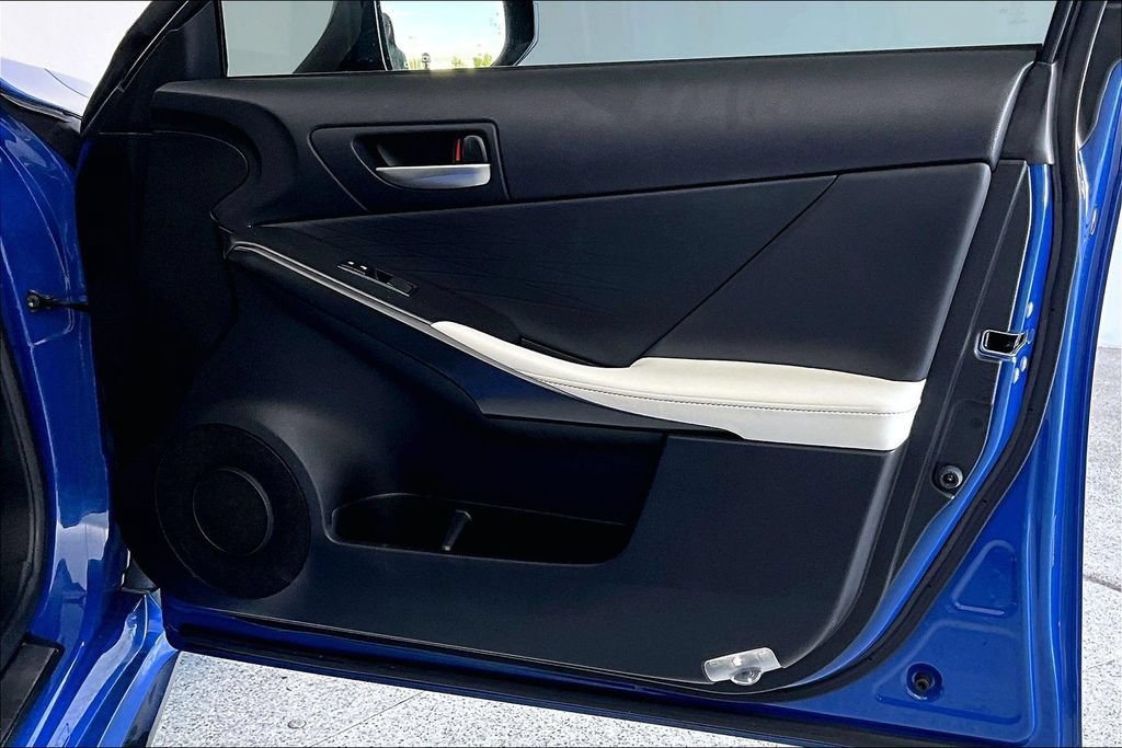 Used 2022 Lexus IS 350 F Sport RWD image 23