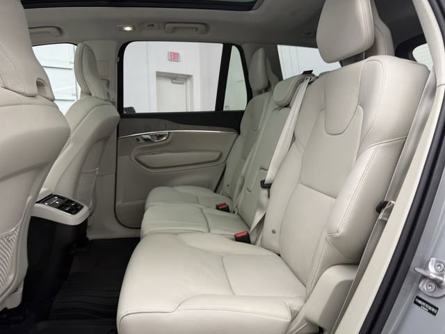 Certified 2025 Volvo XC90 B6 Plus image 25