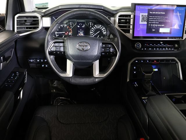 Used 2023 Toyota Tundra Limited AWD/4WD image 3