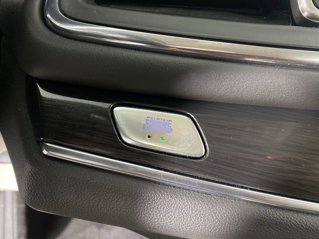 Used 2022 Buick Enclave Premium w/ Surround and Sites Package image 20