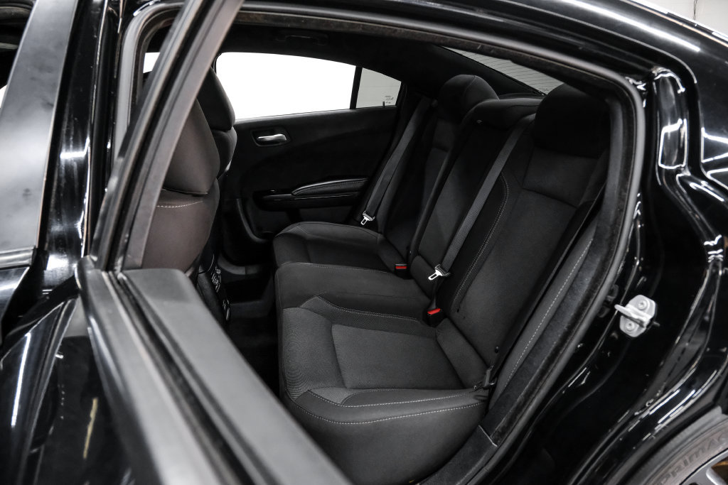 Used 2019 Dodge Charger SXT w/ Blacktop Package AWD/4WD image 51