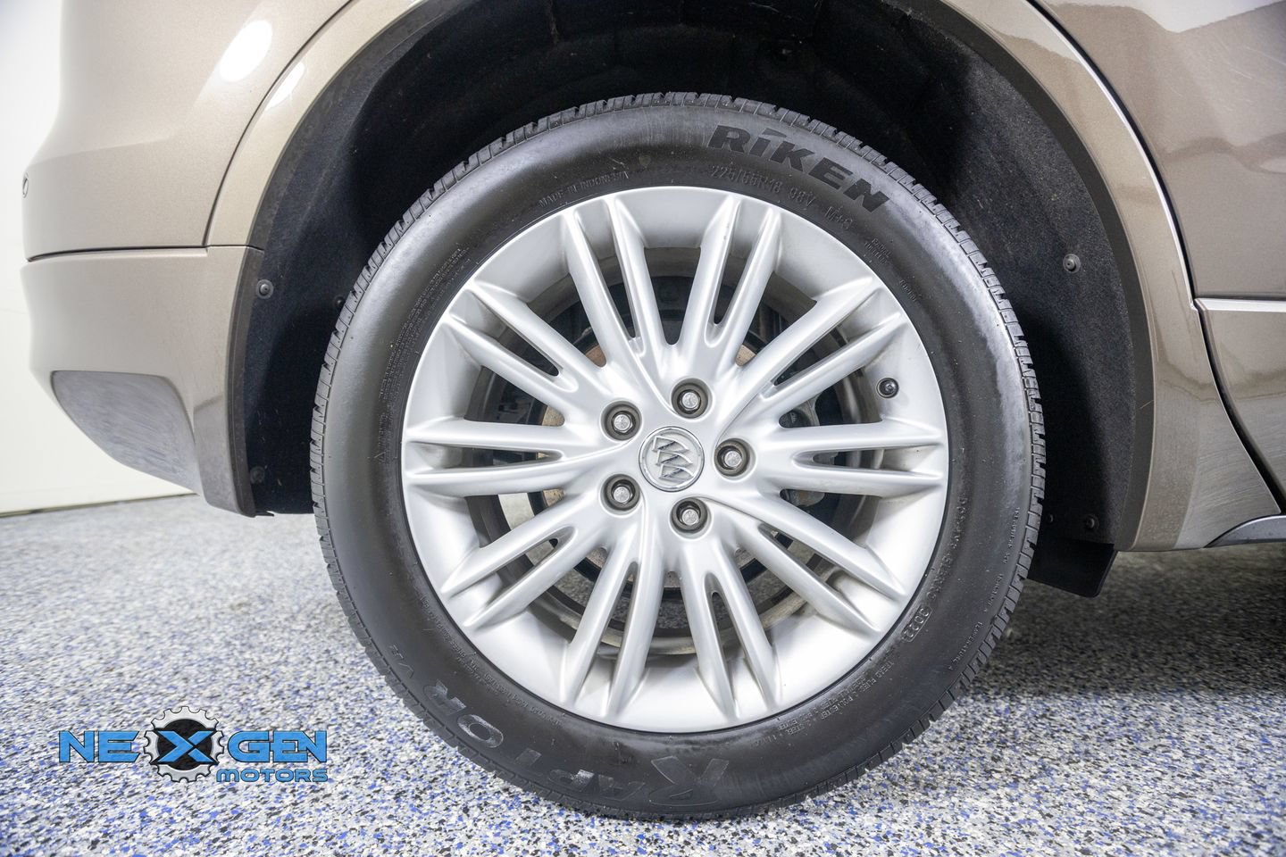 Used 2018 Buick Envision Preferred FWD image 43