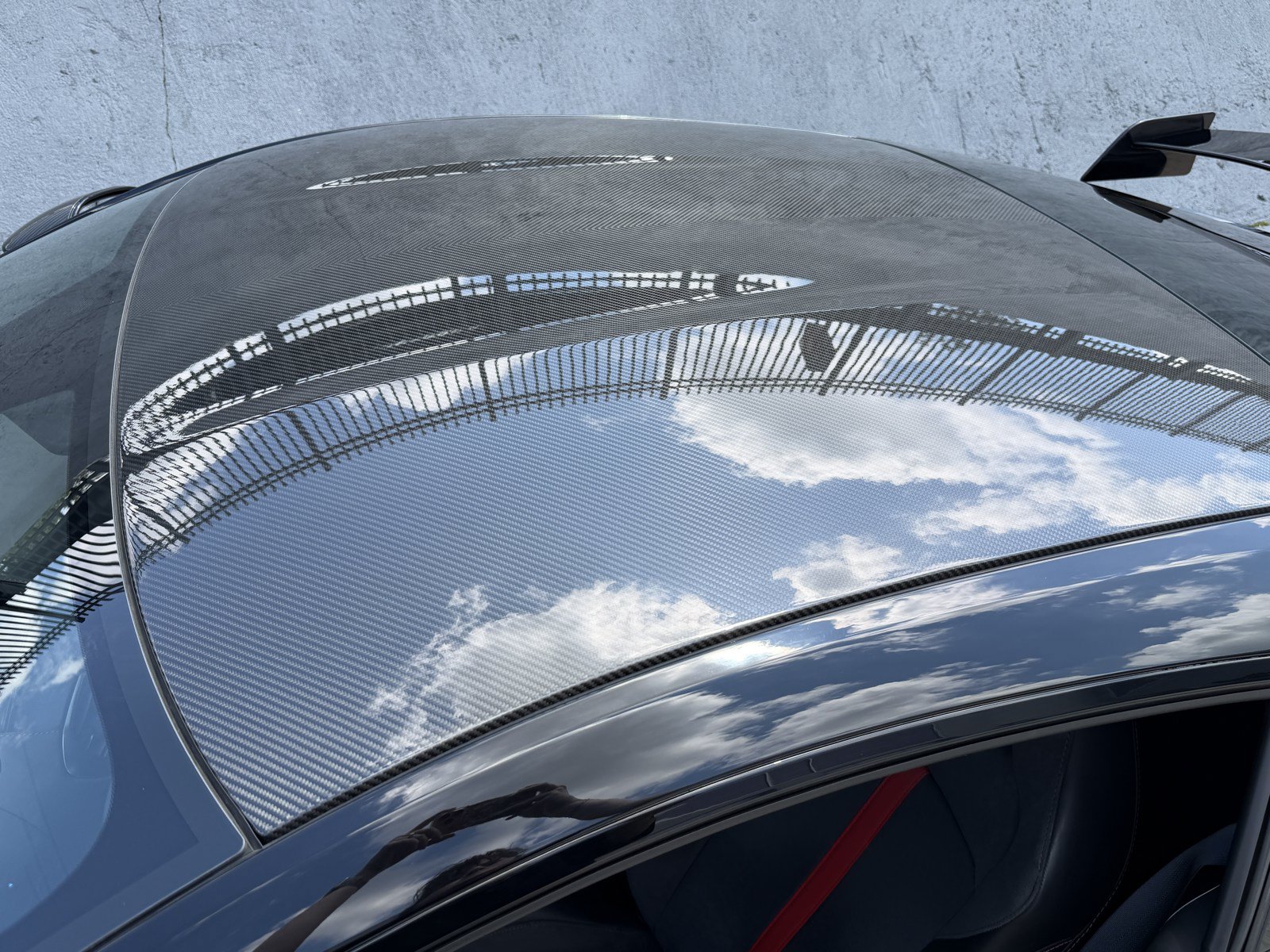 Used 2022 Aston Martin V8 Vantage Coupe RWD image 39