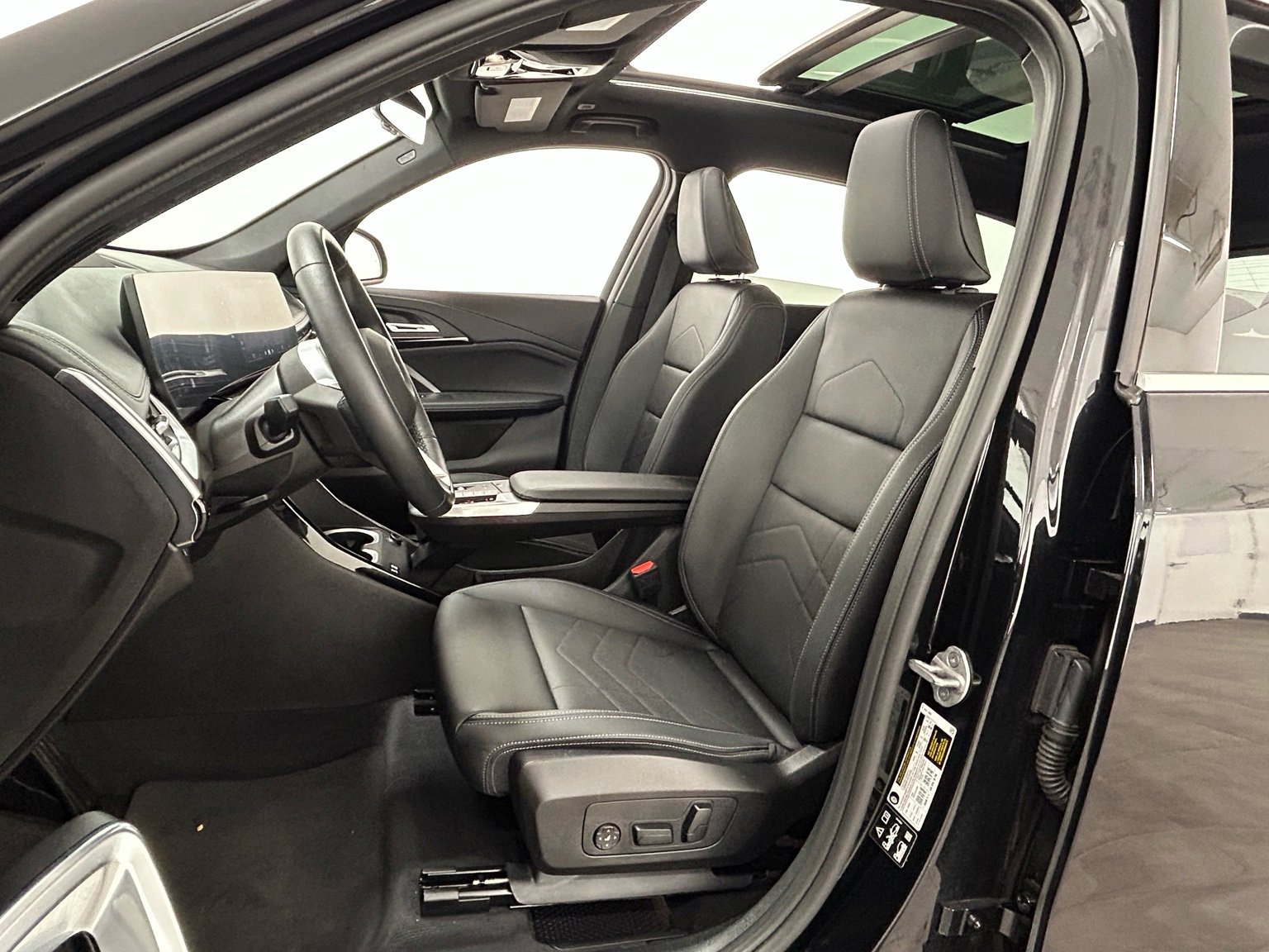 Used 2025 BMW X1 xDrive28i image 26