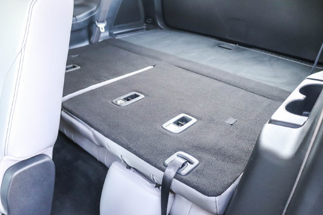 Certified 2025 Honda Pilot Touring image 19