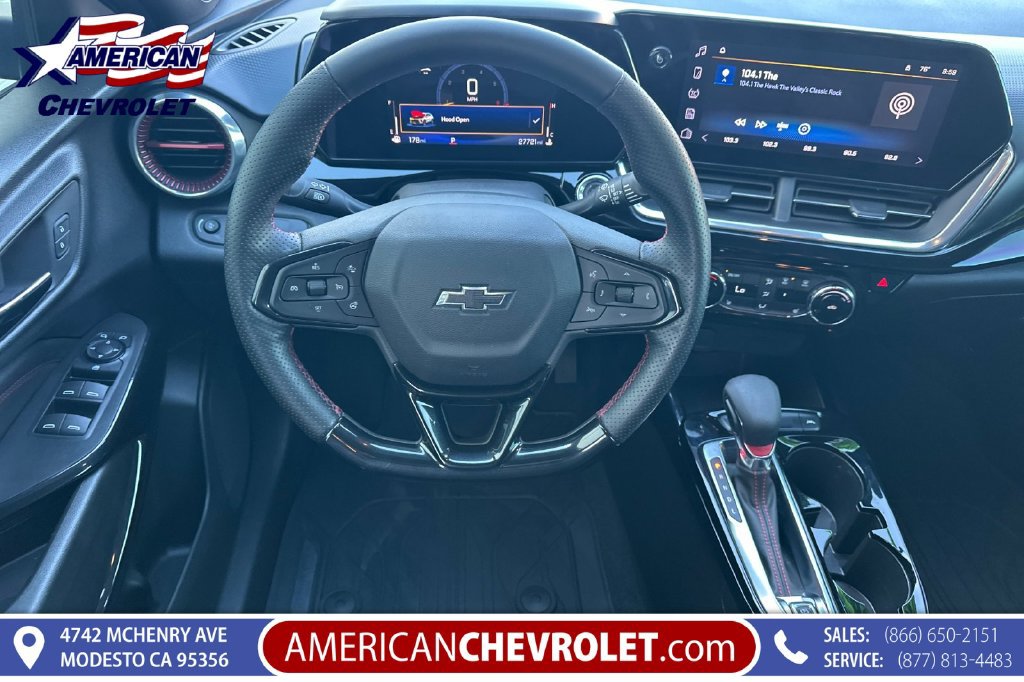 Used 2024 Chevrolet Trax RS w/ Driver Confidence Package FWD image 17