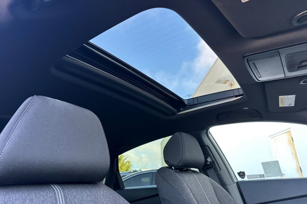 Used 2025 Honda Accord Sport image 14