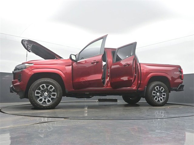 Certified 2024 Chevrolet Colorado Z71 w/ Advanced Trailering Package image 59