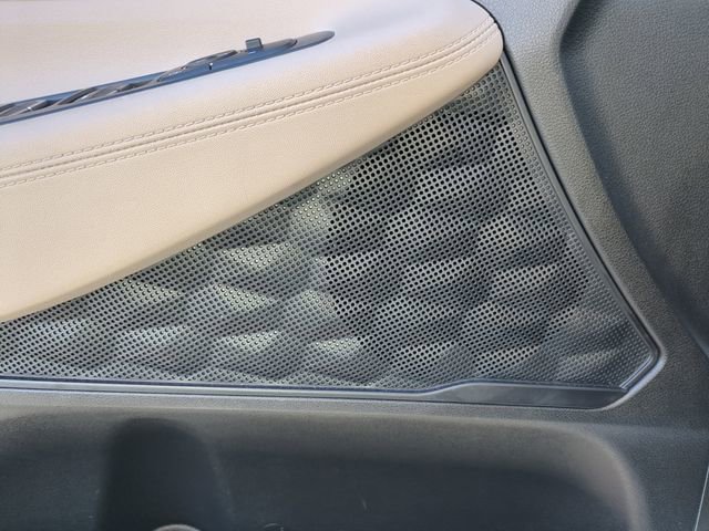 Used 2022 Hyundai Santa Fe SE image 20