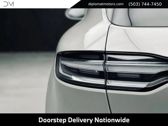 Used 2022 Porsche Macan GTS AWD/4WD image 15