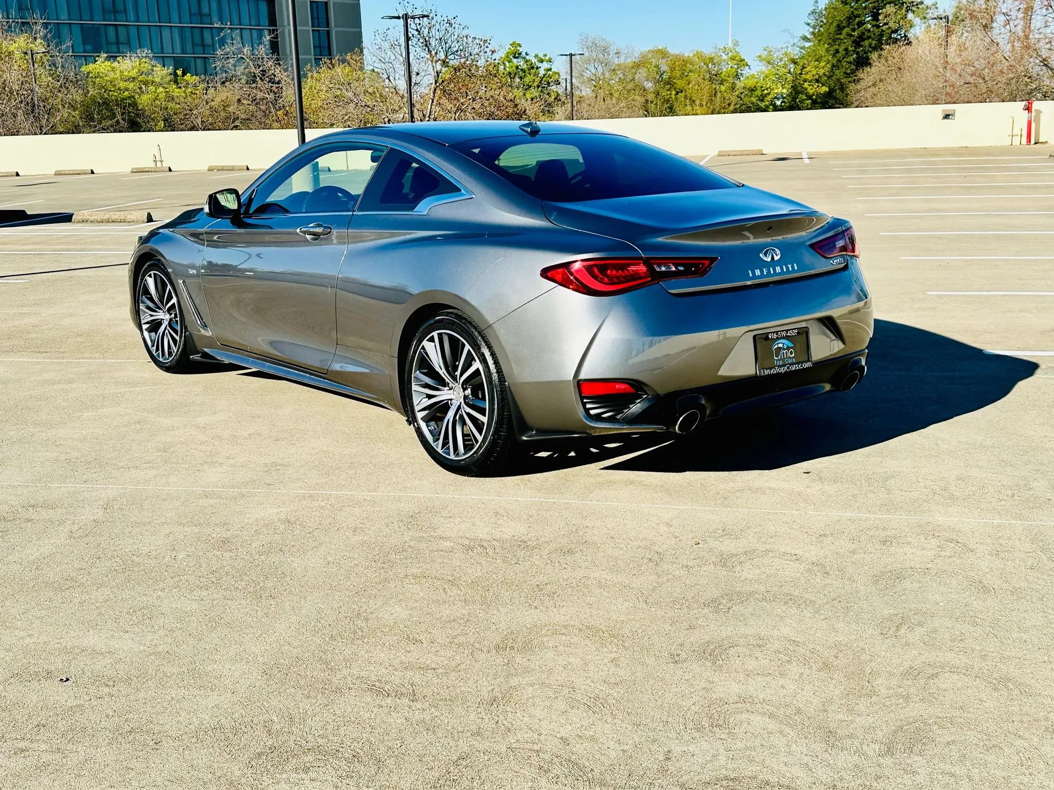 Used 2019 INFINITI Q60 3.0t w/ Cargo Package RWD image 8