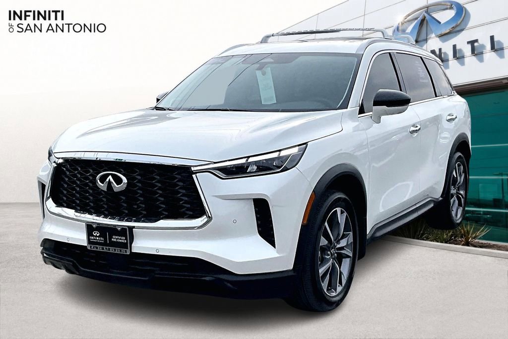 Certified 2025 INFINITI QX60 Luxe w/ Cargo Package FWD image 13