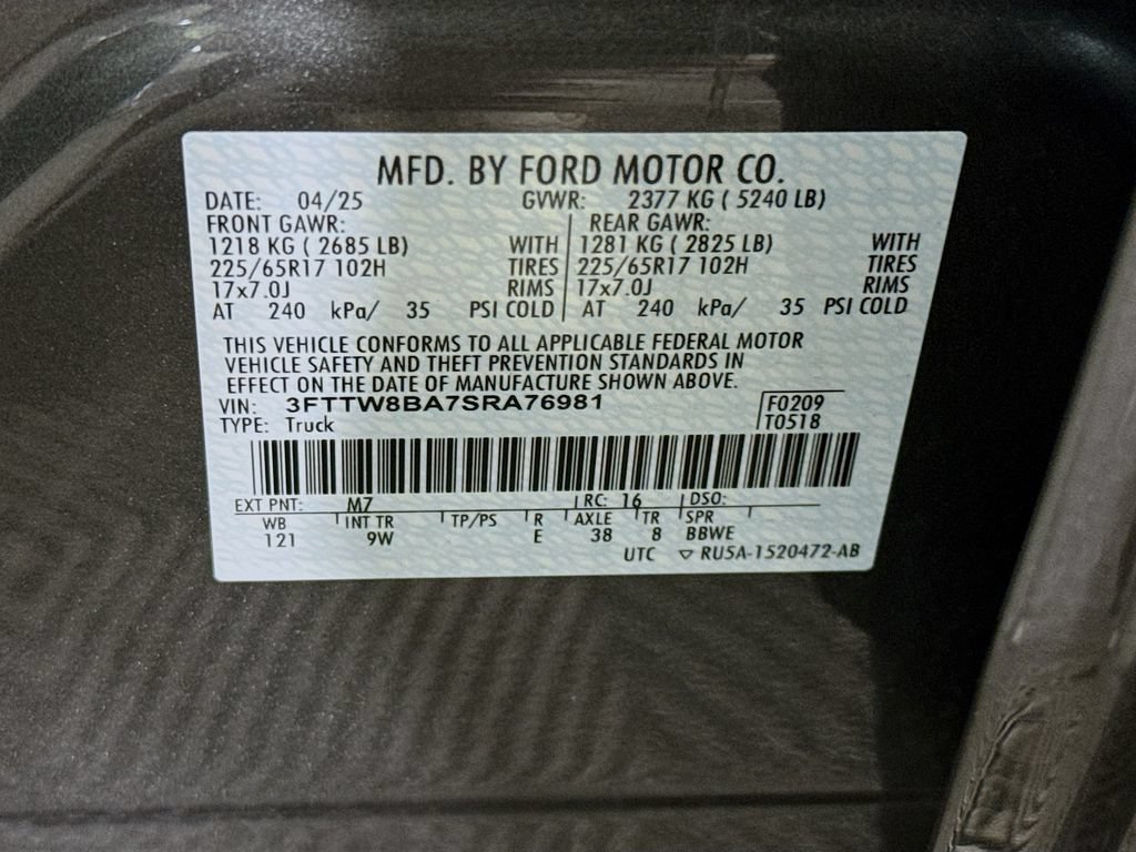 Used 2025 Ford Maverick XL w/ Equipment Group 102A AWD/4WD image 32