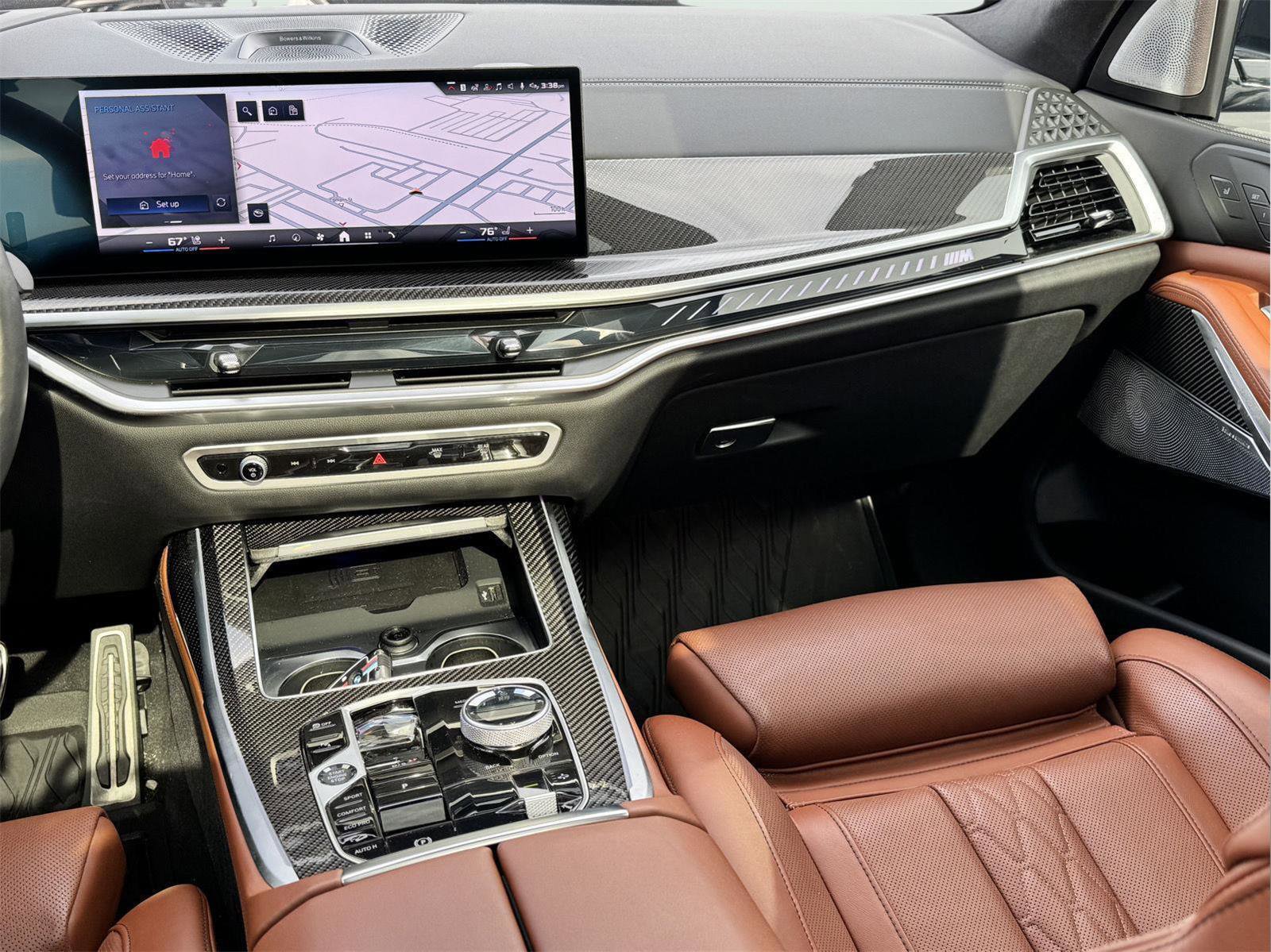 Used 2025 BMW X7 M60i image 44