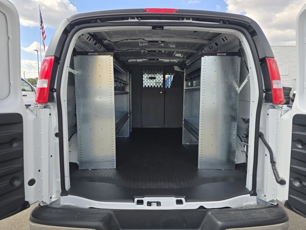 New 2025 Chevrolet Express 2500 w/ Driver Convenience Package image 8