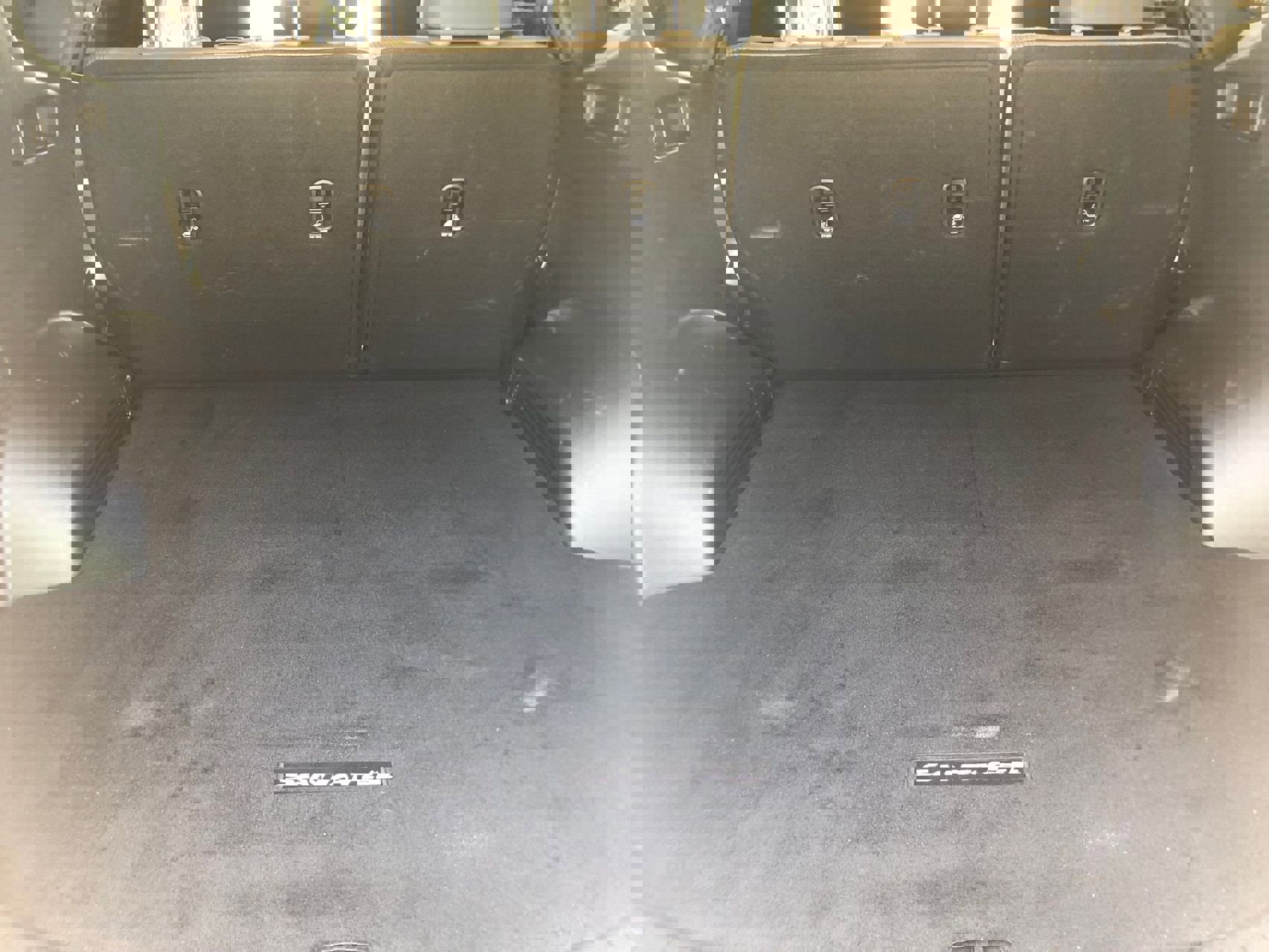 Used 2023 Hyundai Santa Fe SEL w/ Cargo Package image 17