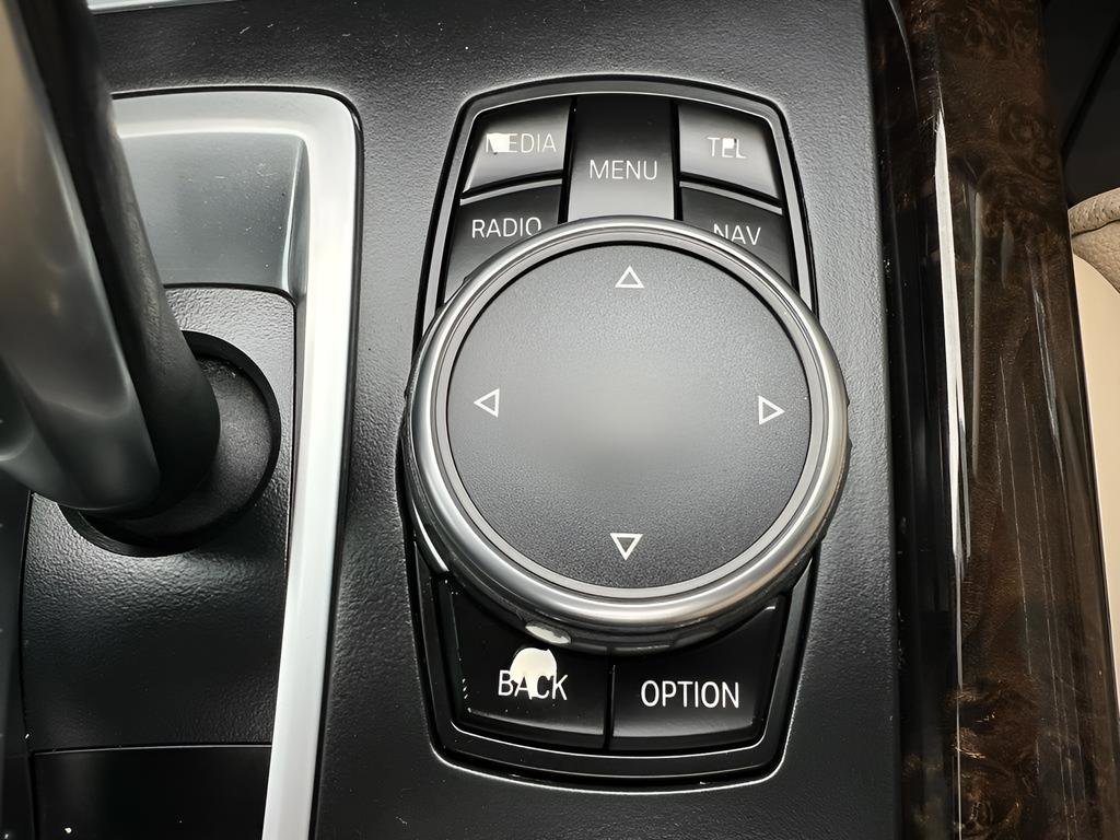 Used 2015 BMW X5 xDrive35d image 62