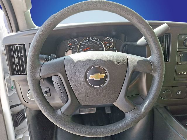 New 2024 Chevrolet Express 4500 w/ Driver Convenience Package RWD image 4