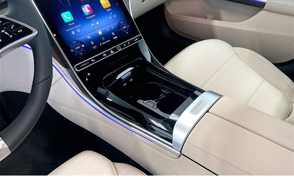 New 2025 Mercedes-Benz C 300 4MATIC Sedan image 7