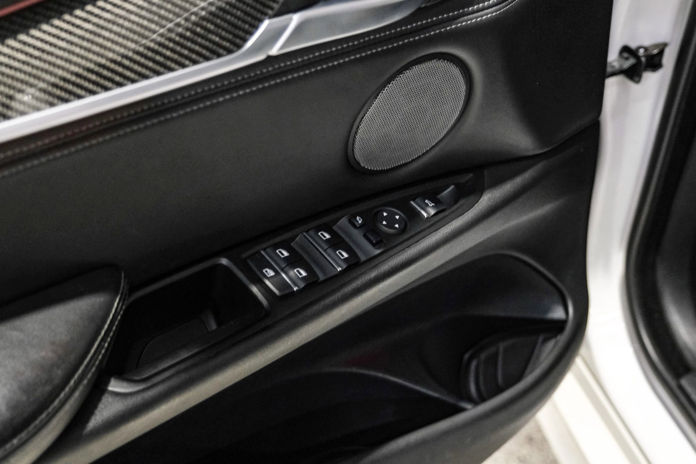 Used 2018 BMW X5 M image 43
