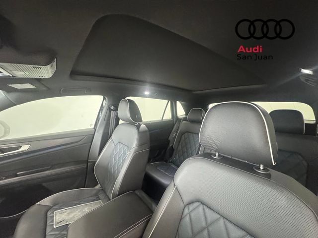 Used 2026 Volkswagen Atlas Cross Sport SEL Premium R-Line AWD/4WD image 13