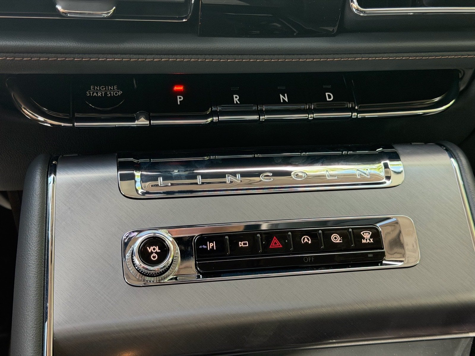New 2026 Lincoln Aviator AWD image 35