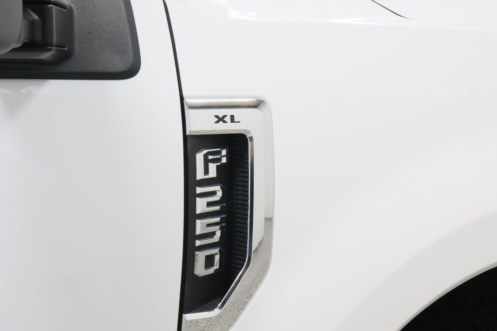 Used 2021 Ford F250 XL w/ Power Equipment Group RWD image 30