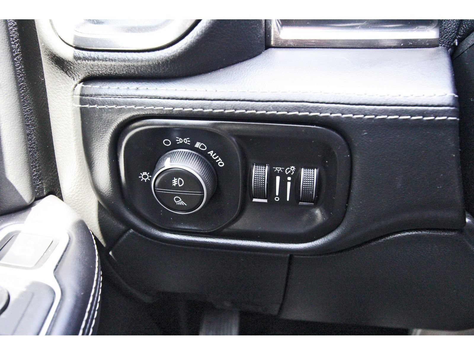 Used 2021 RAM 2500 Limited AWD/4WD image 19