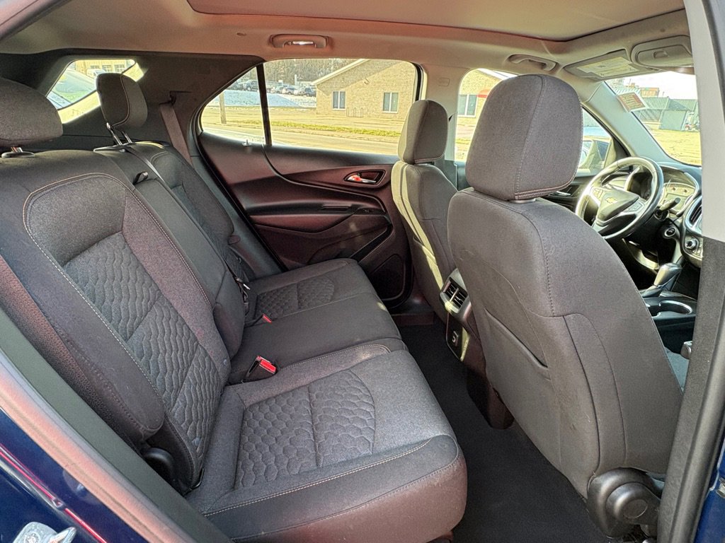 Used 2019 Chevrolet Equinox LT image 16