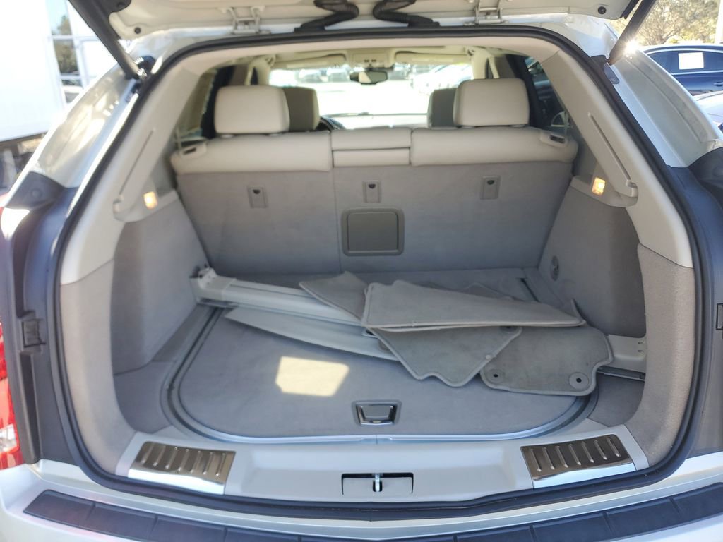 Used 2016 Cadillac SRX Performance w/ Driver Awareness Package image 13