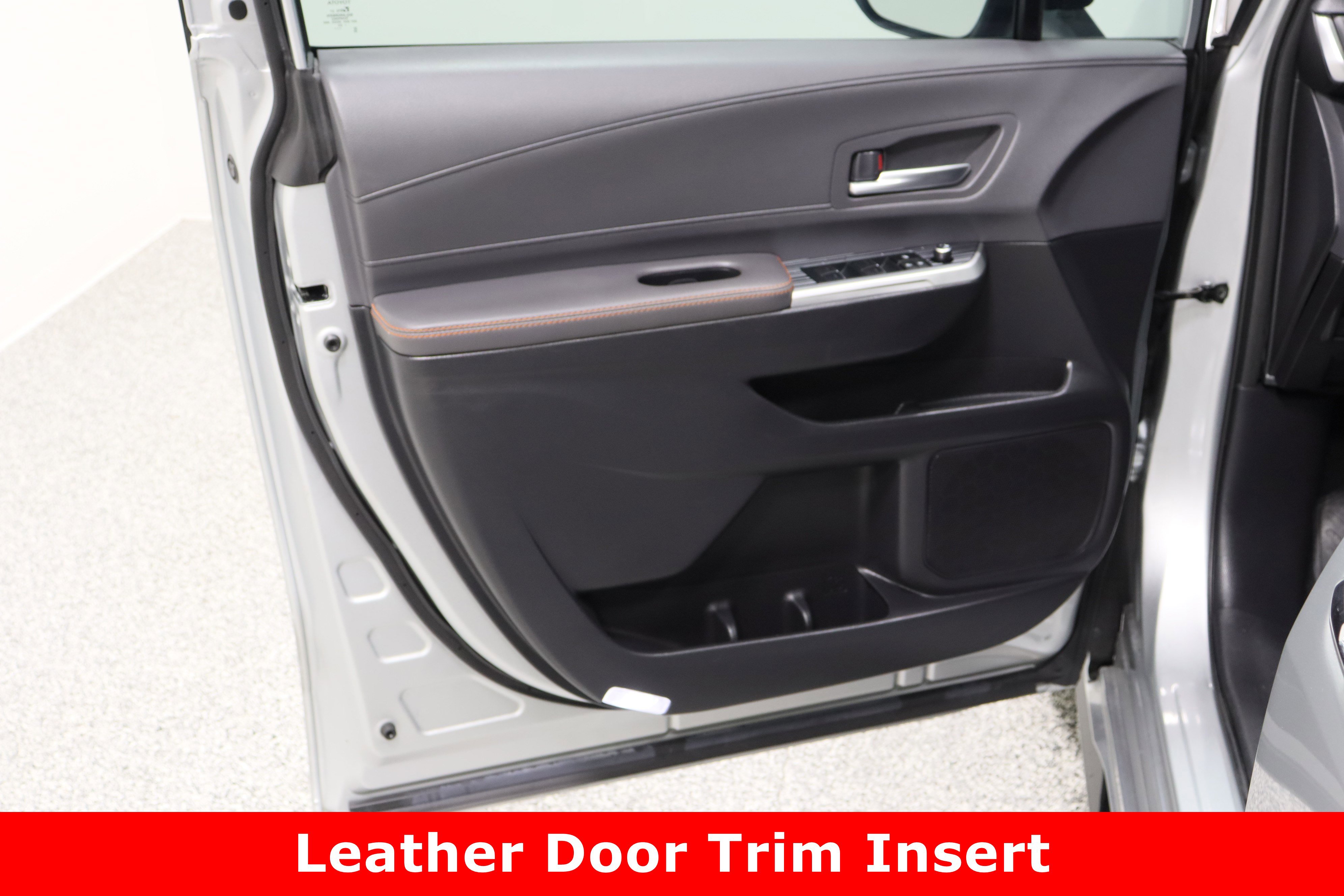 Used 2023 Toyota Sienna XSE image 12