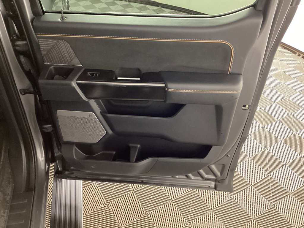 Used 2021 Ford F150 Platinum image 13