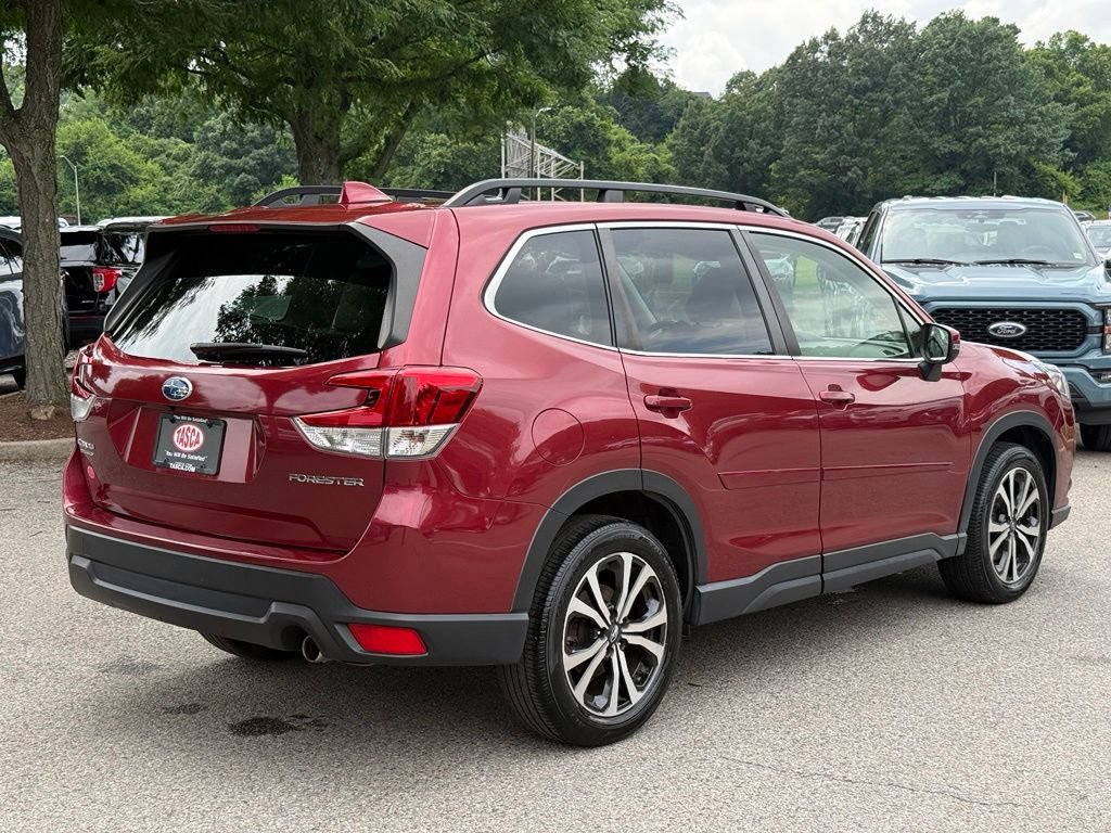 Certified 2023 Subaru Forester Limited AWD/4WD image 9