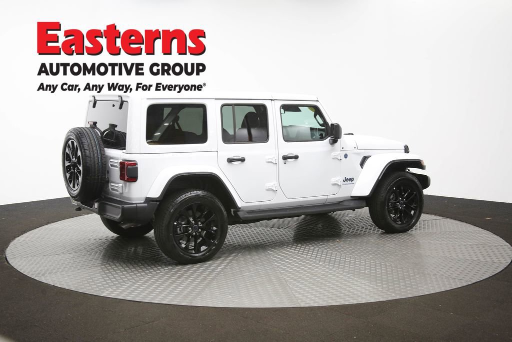 Used 2025 Jeep Wrangler Unlimited Sahara image 41