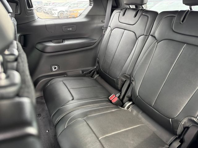 New 2026 Jeep Grand Cherokee L Limited AWD/4WD image 10