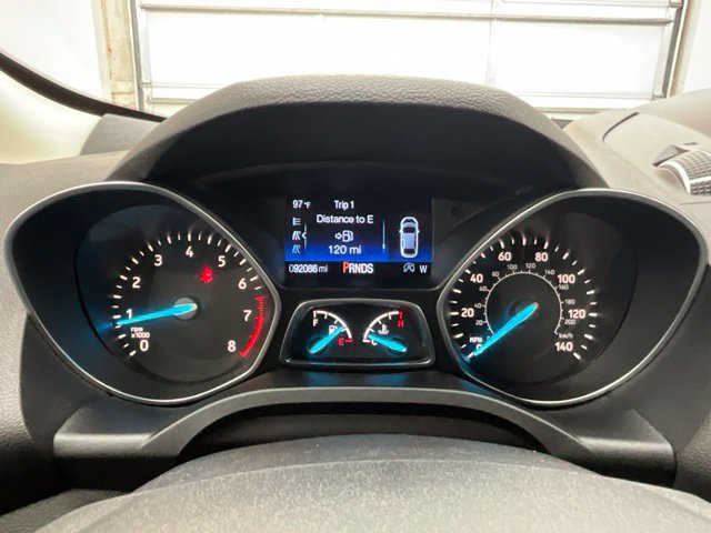 Used 2019 Ford Escape Titanium FWD image 9