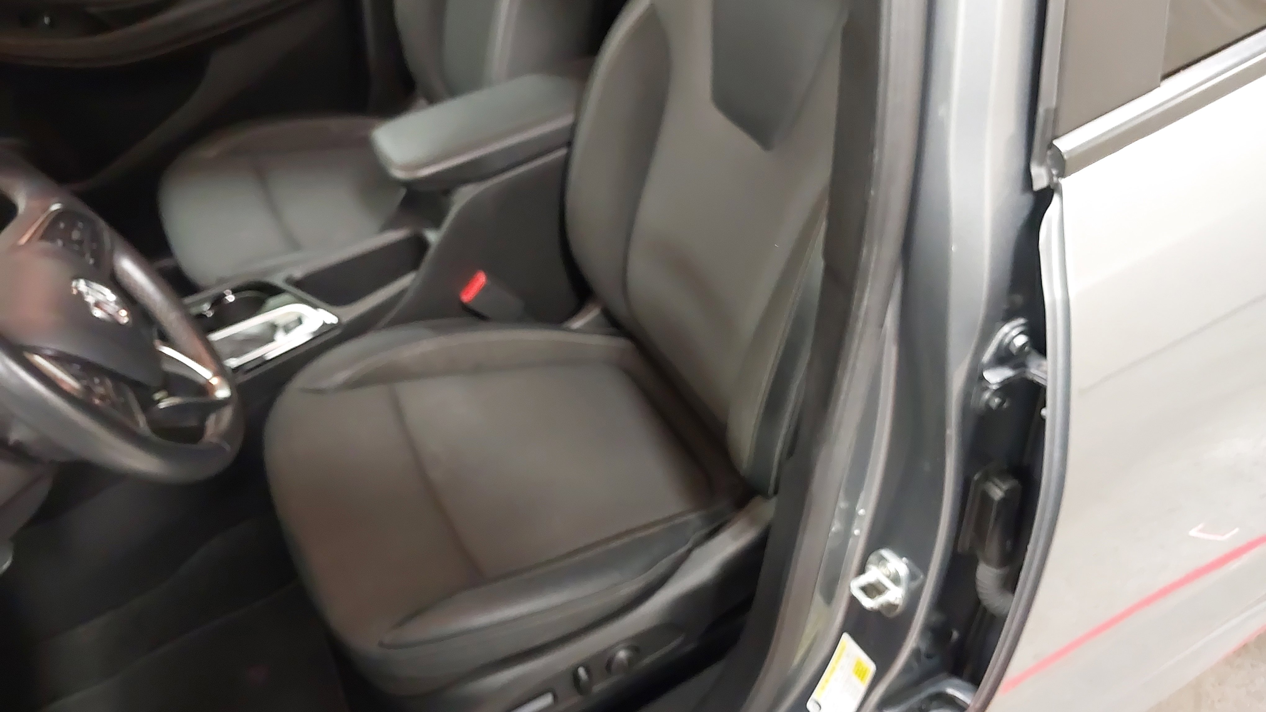 Used 2022 Buick Encore GX Select w/ Sport Touring Package AWD/4WD image 22