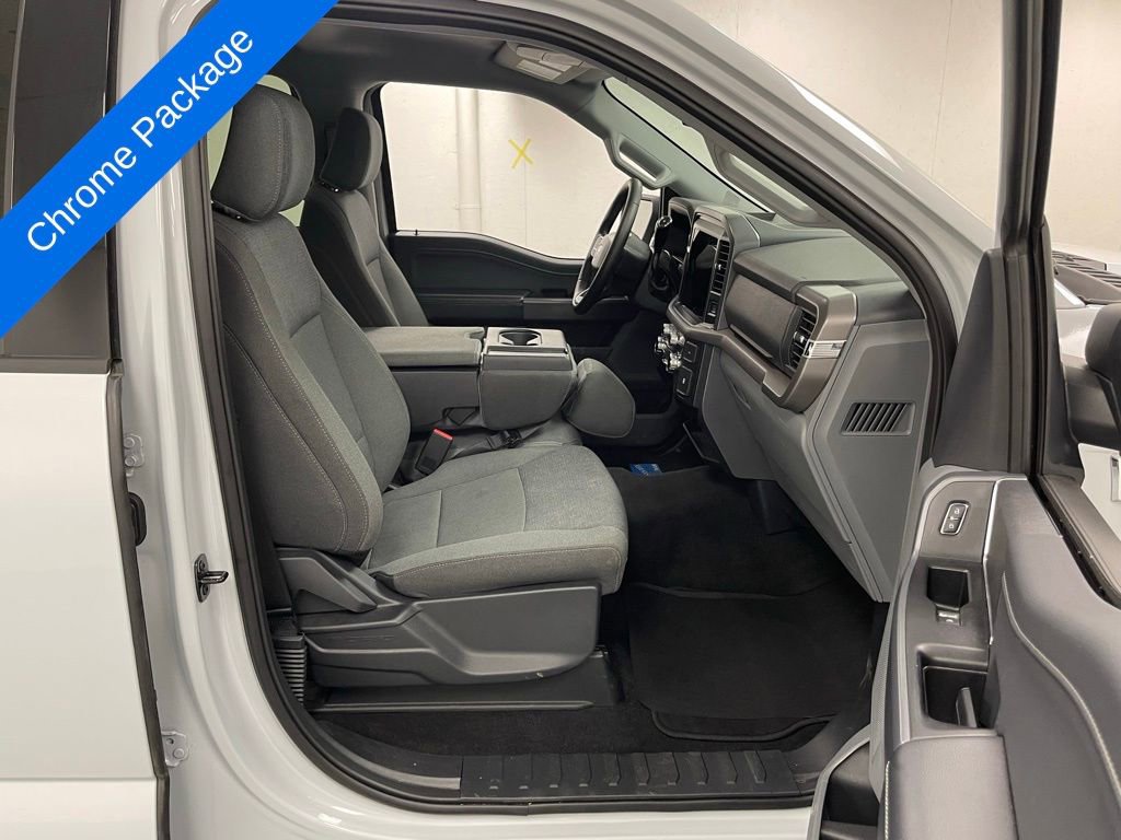 Used 2025 Ford F150 XLT w/ Equipment Group 301A Standard image 9