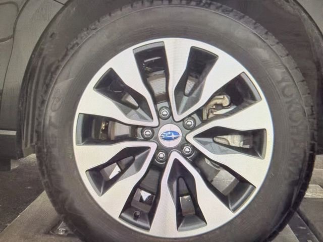 Used 2024 Subaru Outback Touring XT image 12