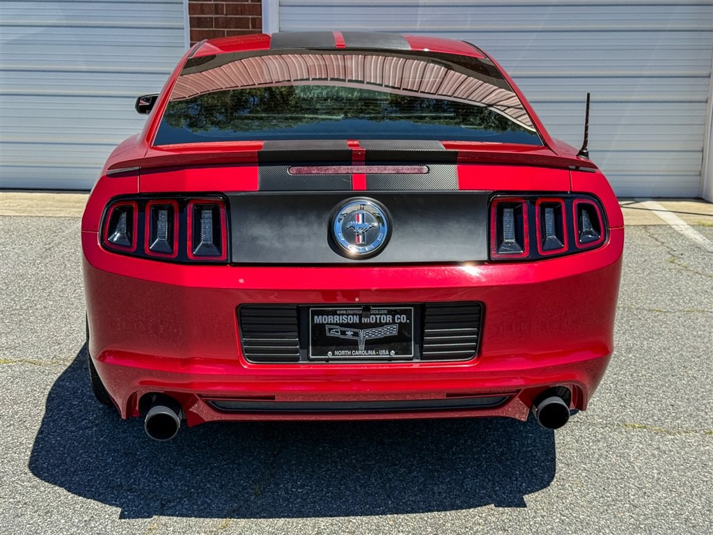 Used 2013 Ford Mustang Coupe RWD image 38