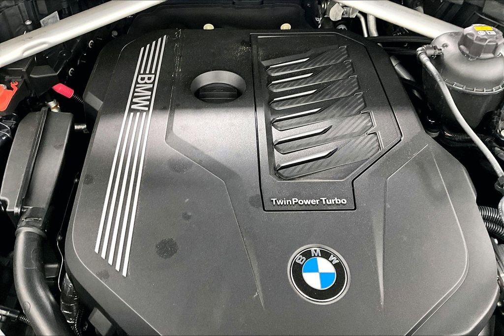 Used 2020 BMW X6 xDrive40i w/ Executive Package AWD/4WD image 9