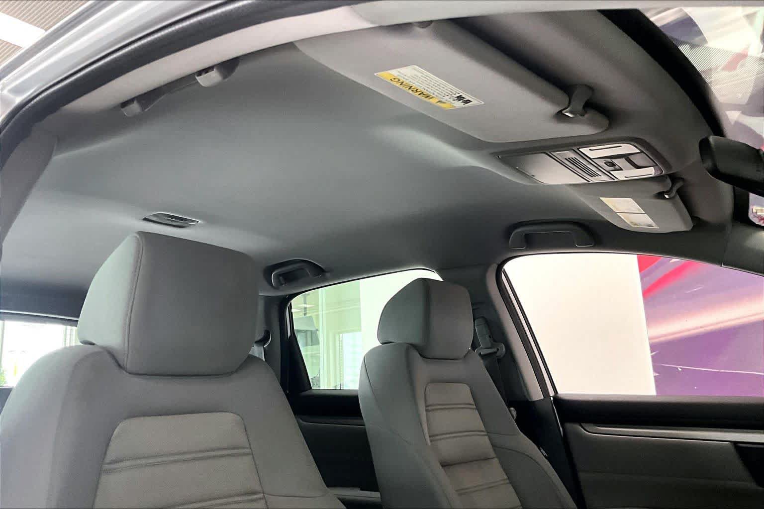 Used 2017 Honda CR-V LX image 28