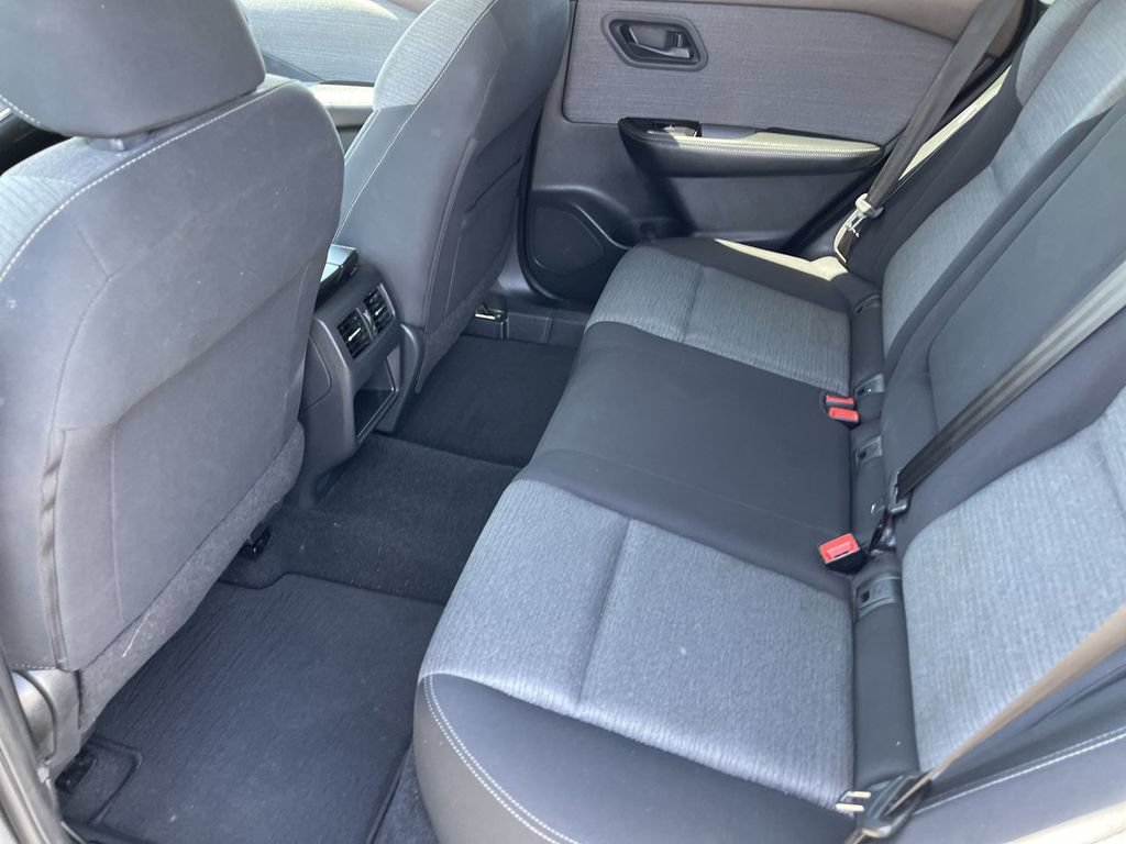 Used 2021 Nissan Rogue S FWD image 38
