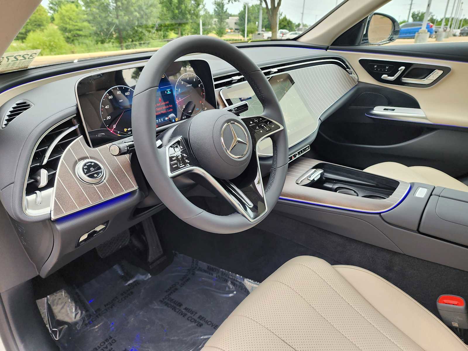 New 2025 Mercedes-Benz E 350 Sedan image 13